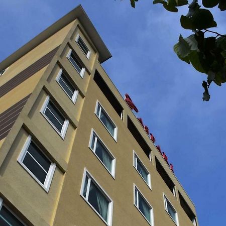 Caspari Hotel Tampin Exterior photo