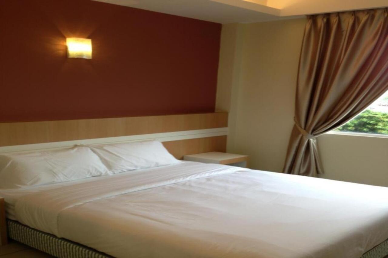 Caspari Hotel Tampin Exterior photo