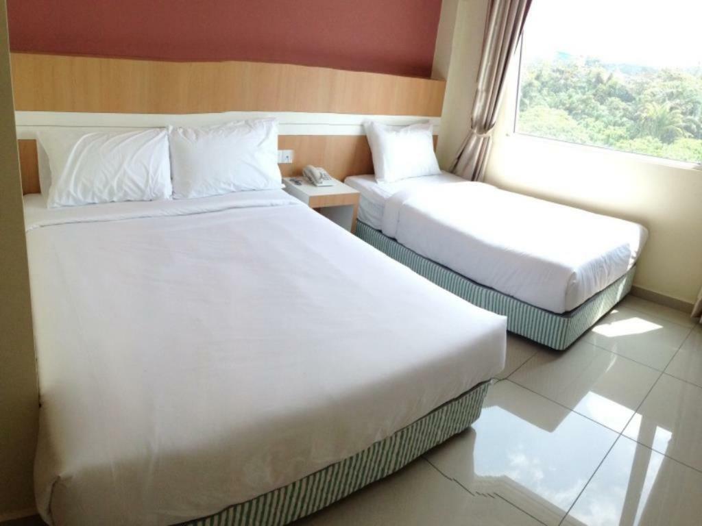 Caspari Hotel Tampin Exterior photo